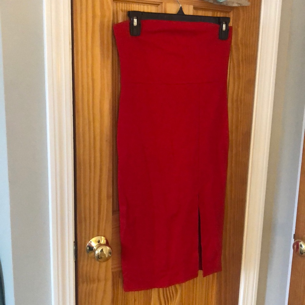 Red bodycon dress❤️💋 NEW WITH TAGS - Picture 2 of 5